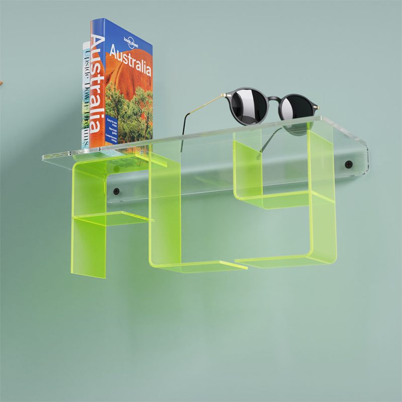 Shelf letters FLY